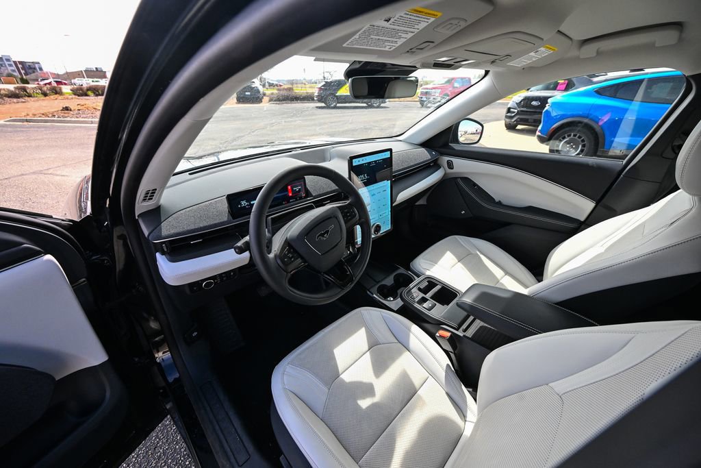 Certified 2025 Ford Mustang Mach-E Premium AWD/4WD image 22