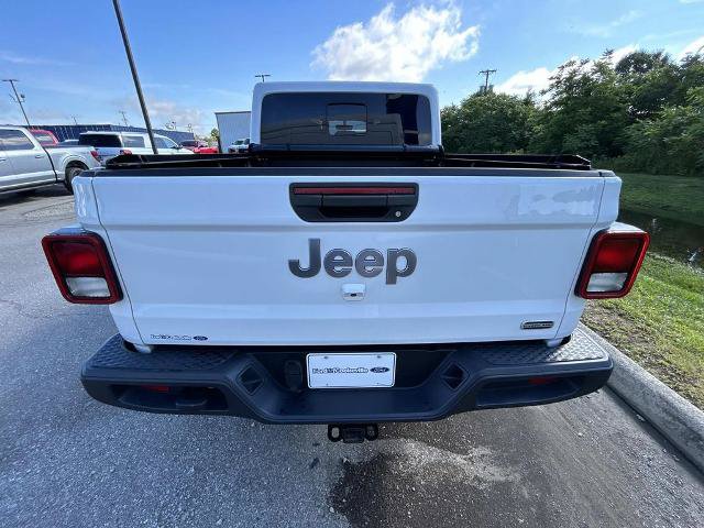Used 2021 Jeep Gladiator Overland w/ Popular Equipment Package AWD/4WD image 4