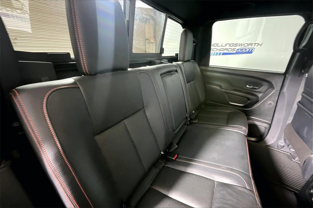 Used 2021 Nissan Titan PRO-4X w/ Pro-4x Convenience Package image 22