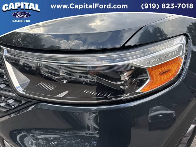 Certified 2023 Ford Explorer XLT w/ Equipment Group 202A RWD image 11