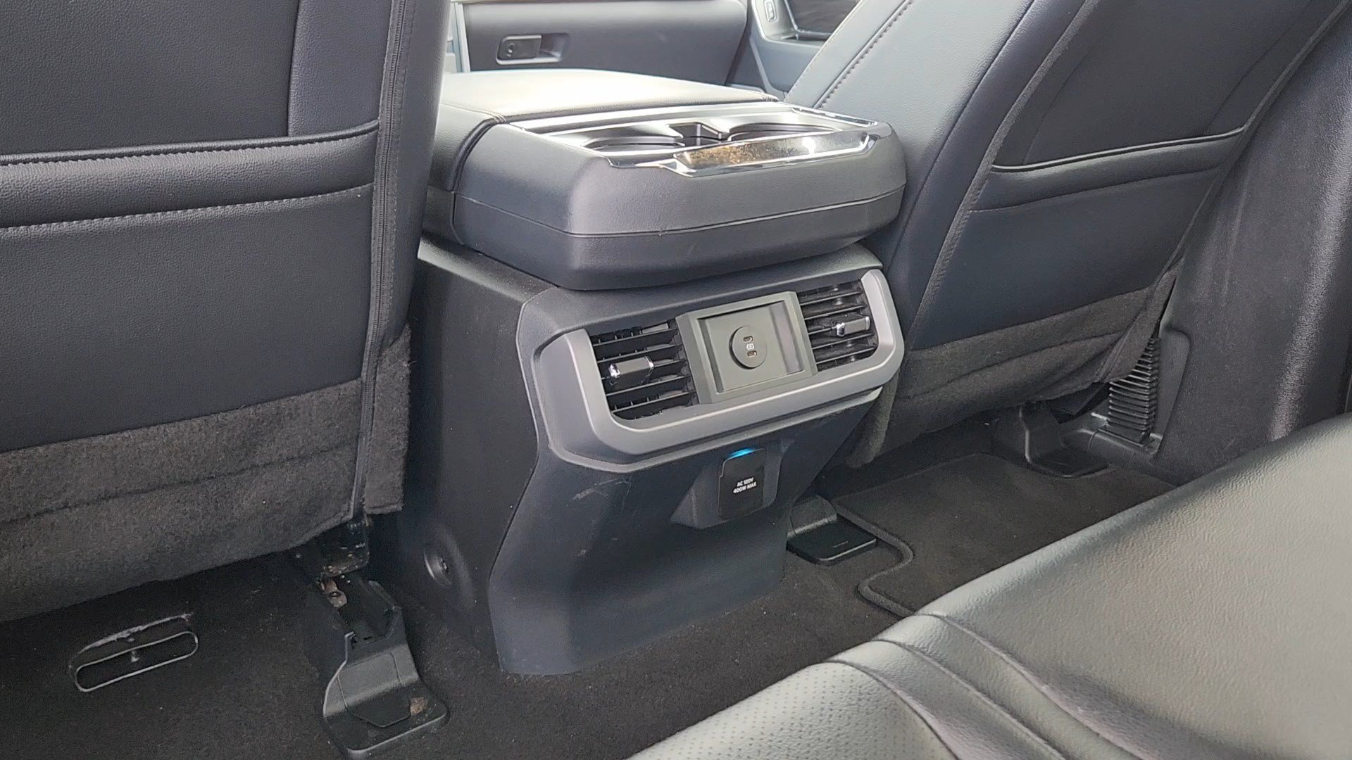 Certified 2025 Ford F150 Lariat AWD/4WD image 17