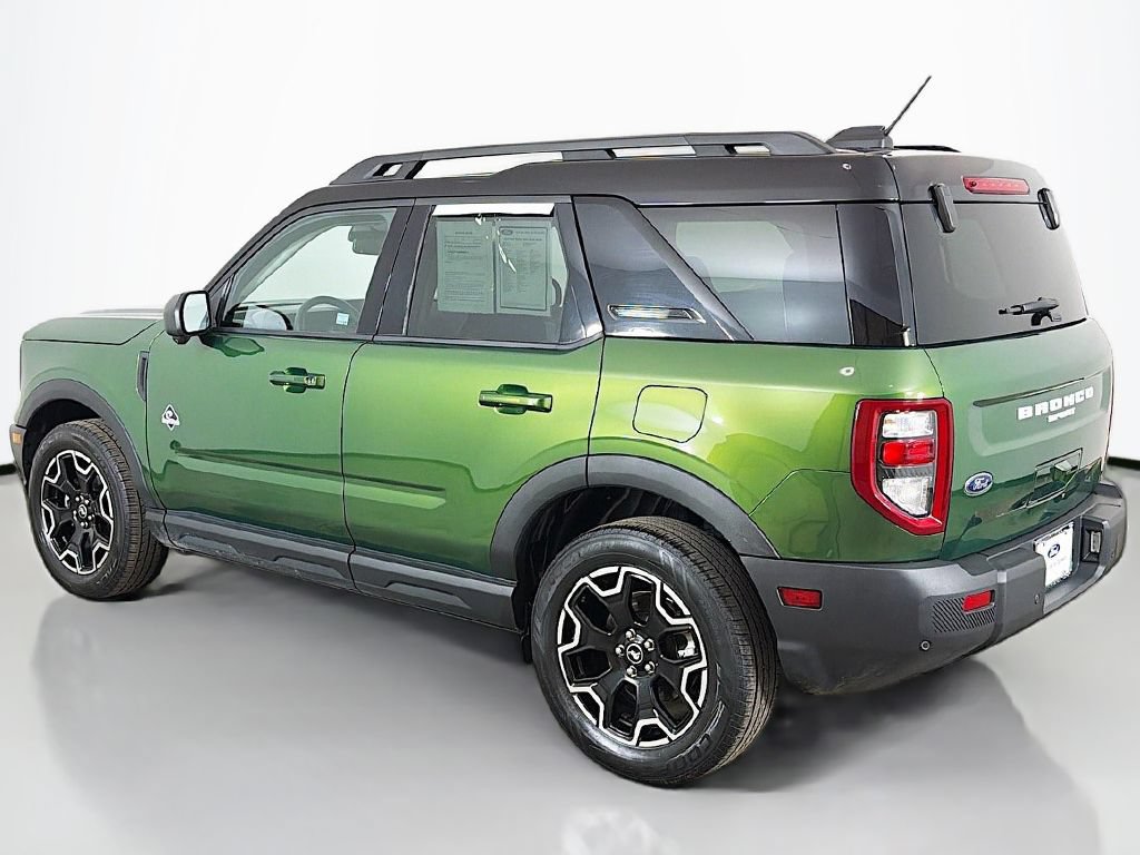 Certified 2025 Ford Bronco Sport Outer Banks w/ Outer Banks Tech Package+ AWD/4WD image 12