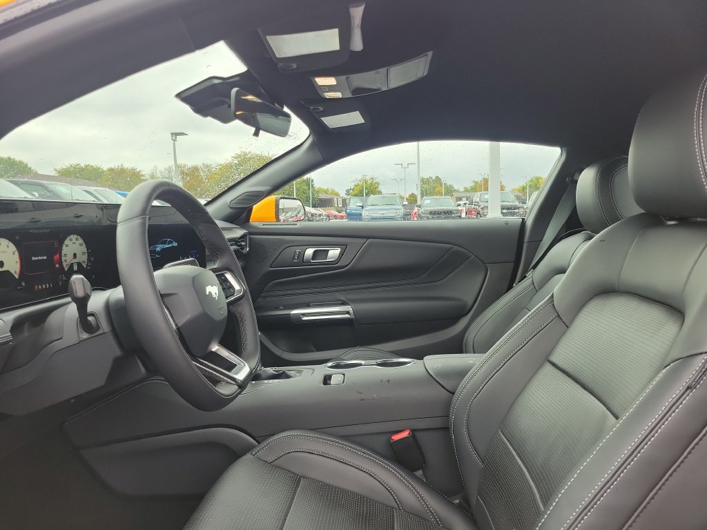 Certified 2026 Ford Mustang Premium RWD image 15