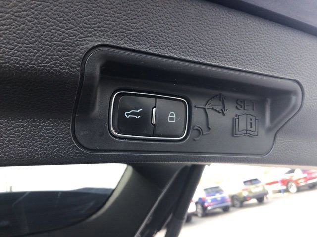 Certified 2023 Ford Explorer XLT w/ Equipment Group 202A image 23