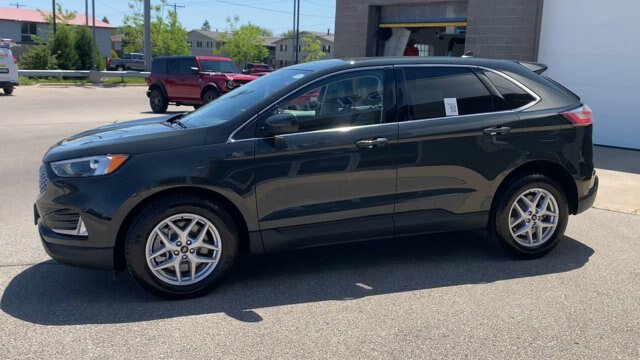 Certified 2024 Ford Edge SEL w/ Convenience Package AWD/4WD image 6
