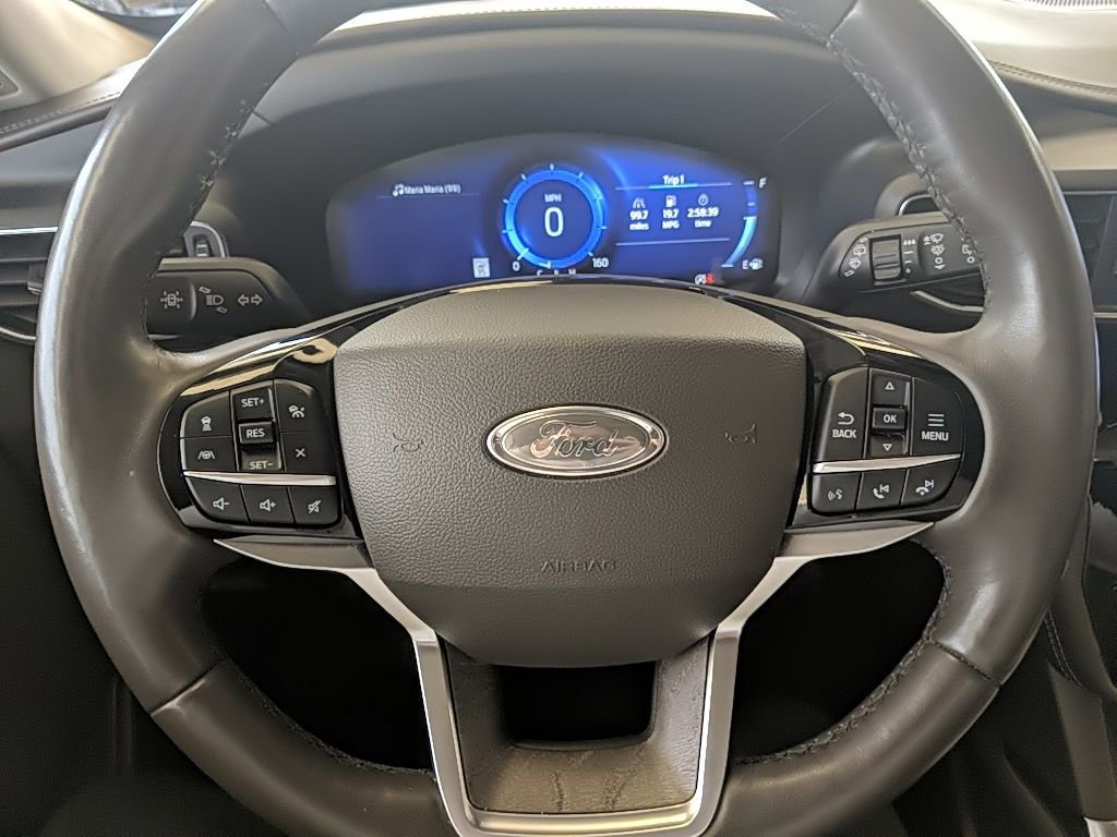 Certified 2022 Ford Explorer Platinum w/ Equipment Group 601A image 15