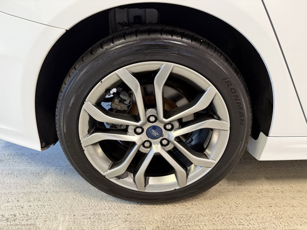 Certified 2019 Ford Fusion SEL image 11