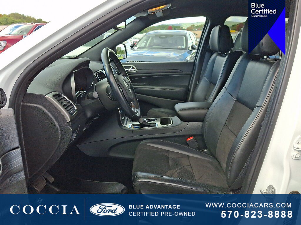Used 2020 Jeep Grand Cherokee Altitude AWD/4WD image 13