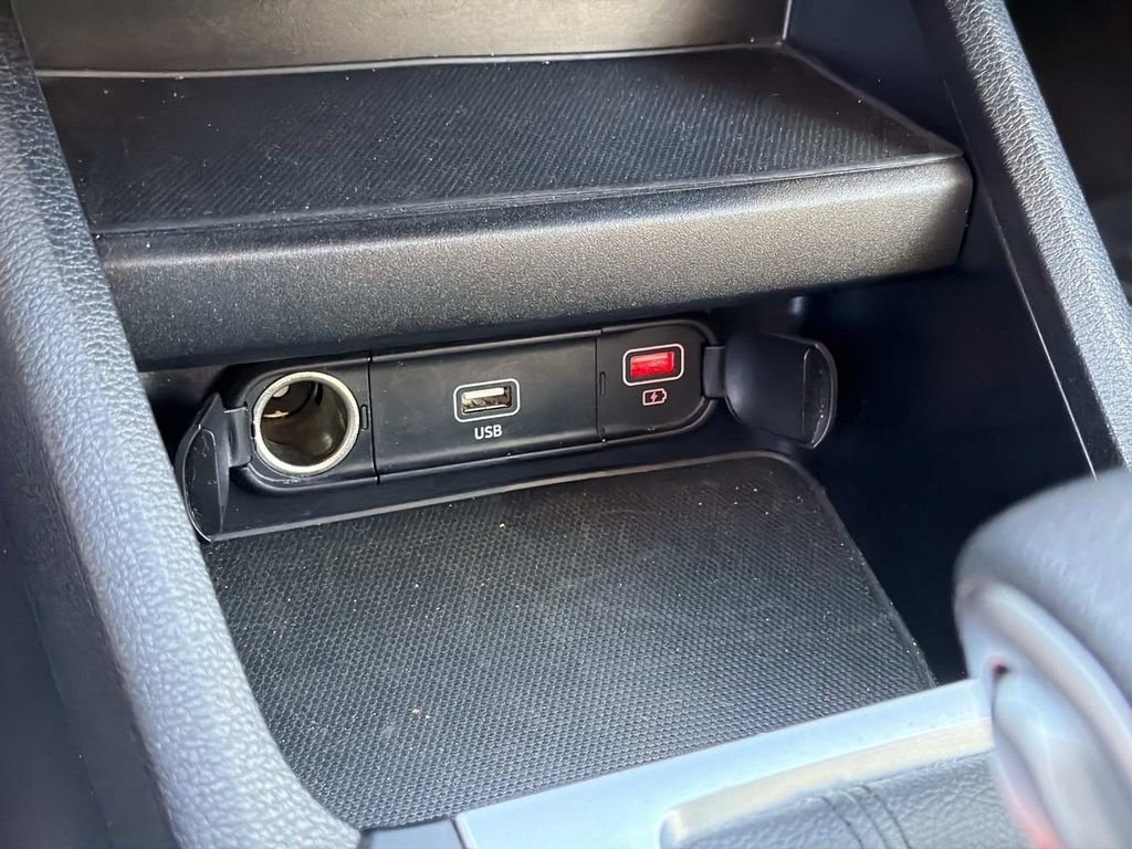 Used 2024 Kia Forte LXS image 28