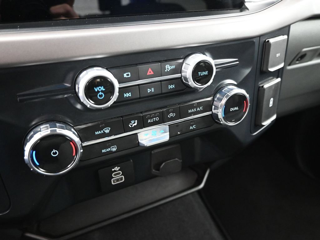 Certified 2025 Ford F150 XLT w/ Equipment Group 301A Standard image 43