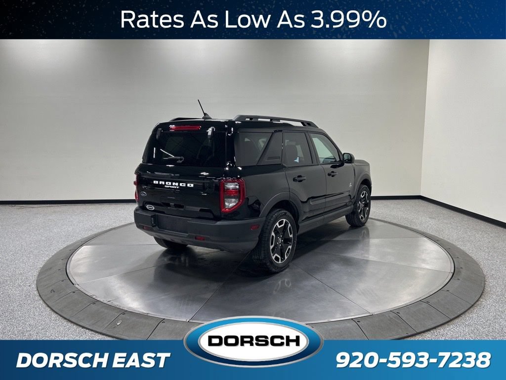 Certified 2023 Ford Bronco Sport Outer Banks w/ Tech Package AWD/4WD image 3