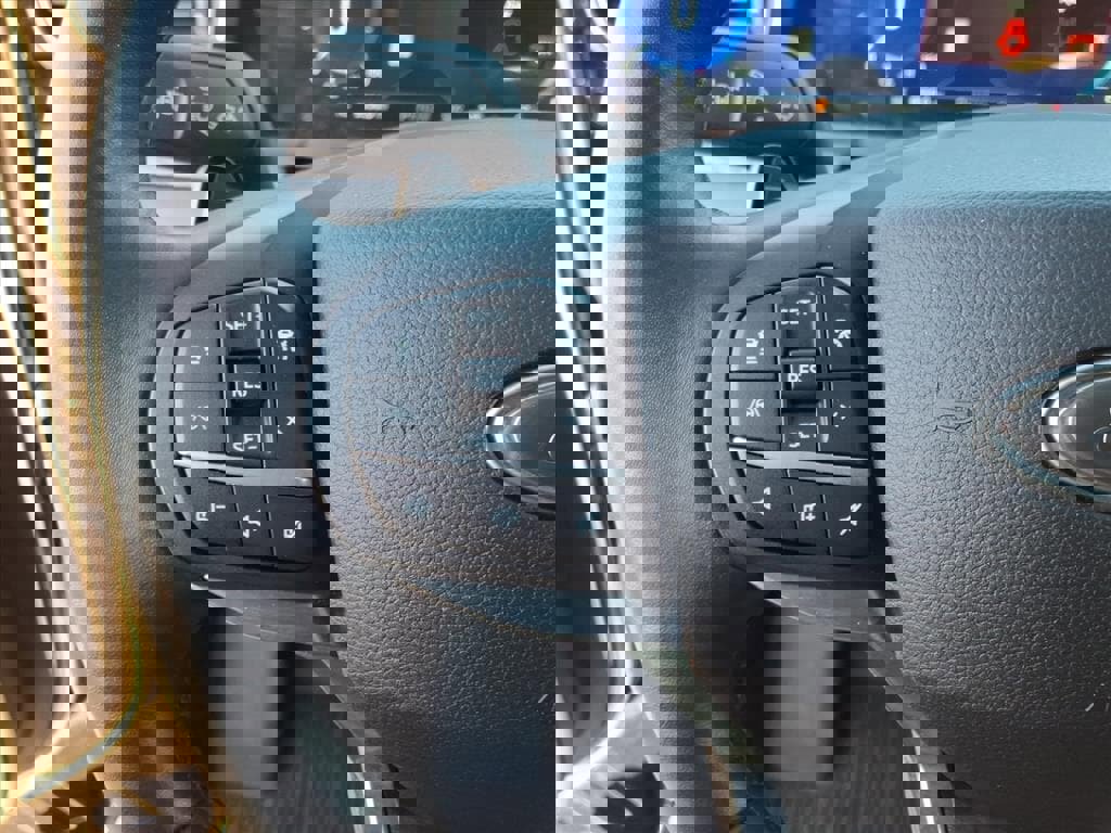 Certified 2020 Ford Explorer Platinum w/ Premium Technology Package image 22