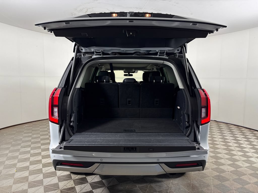Certified 2025 Ford Expedition Platinum AWD/4WD image 24