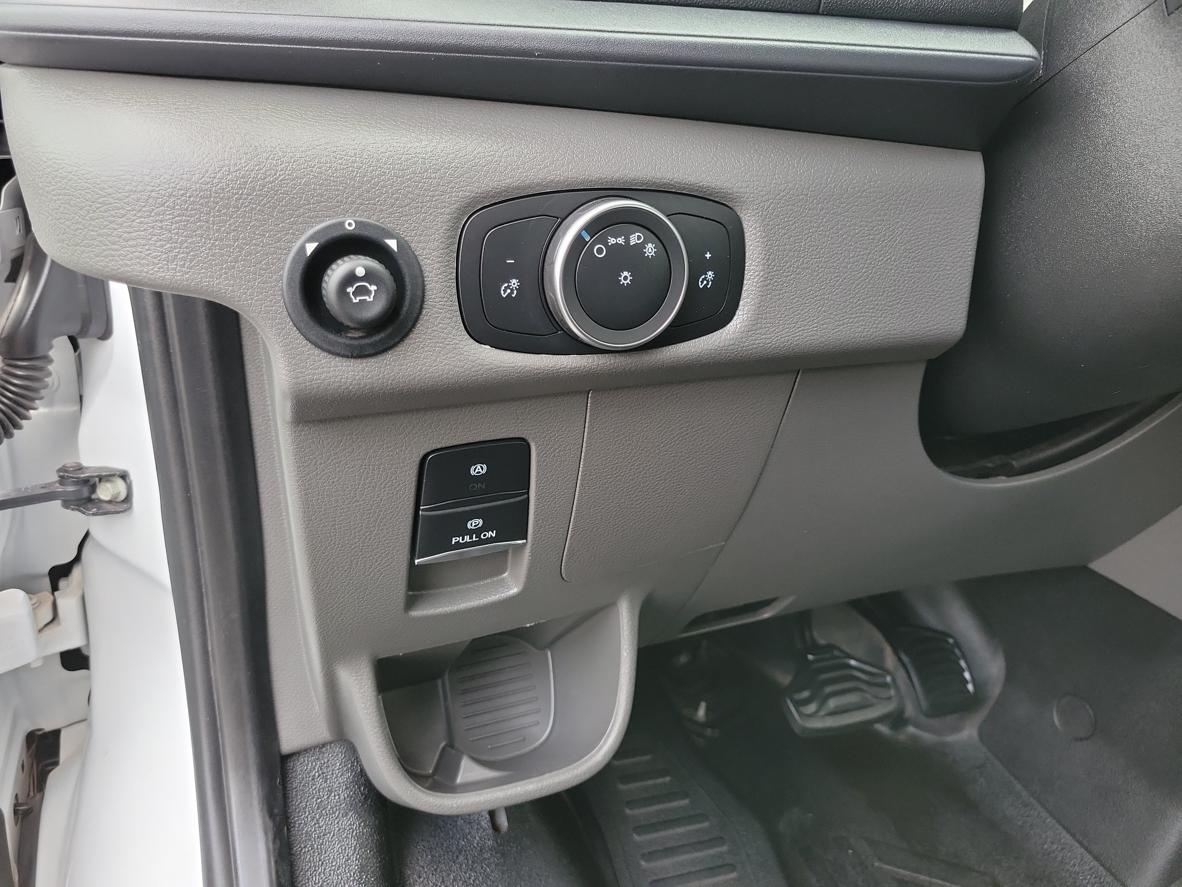 Certified 2022 Ford Transit 350 XL RWD image 10