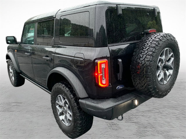 Certified 2025 Ford Bronco Badlands AWD/4WD image 4