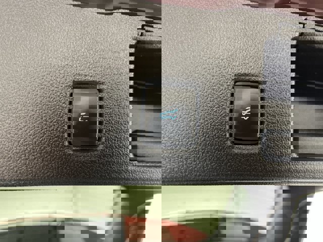 Certified 2021 Ford Escape Titanium w/ Class II Trailer Tow Package image 37