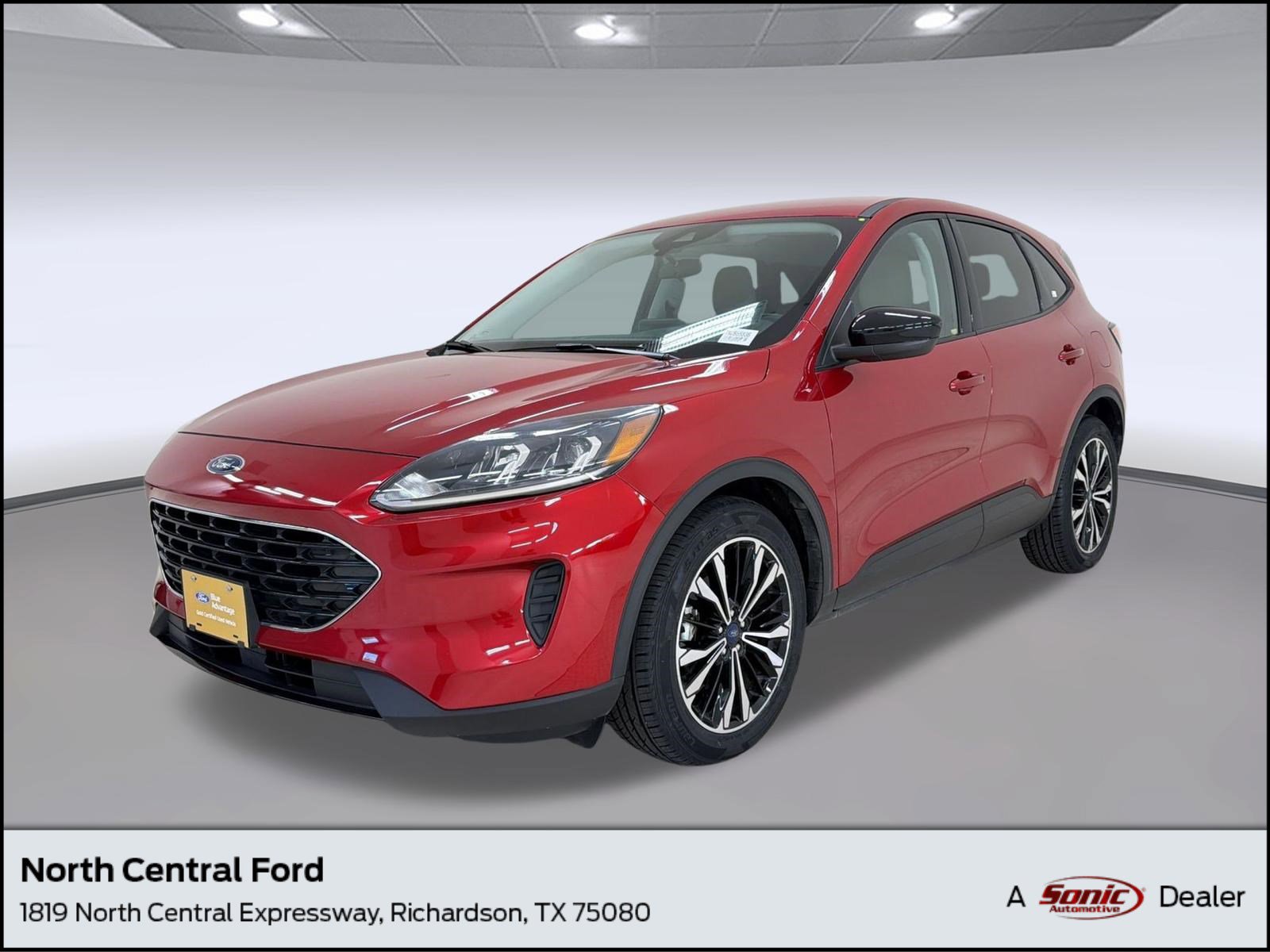 Certified 2022 Ford Escape SE w/ SE Sport Appearance Package