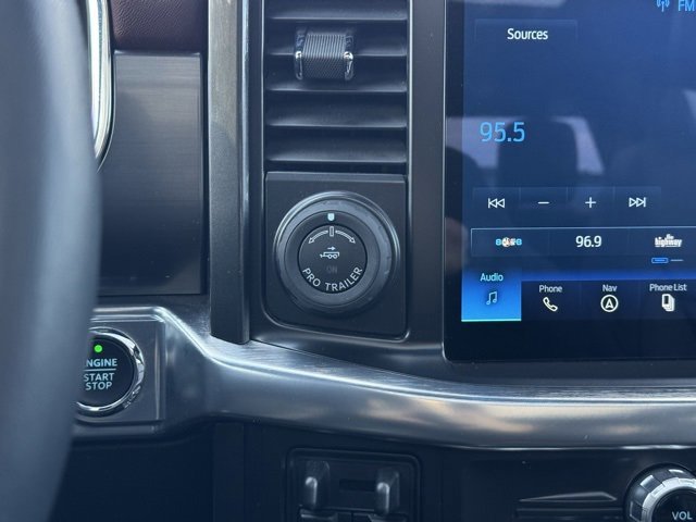 Certified 2021 Ford F150 Lariat w/ Equipment Group 502A High image 17