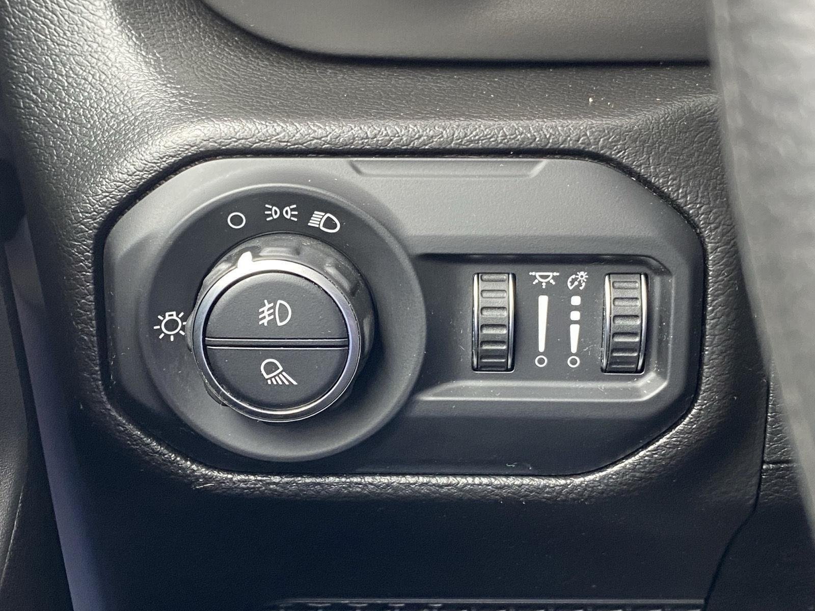 Used 2022 Jeep Gladiator Sport AWD/4WD image 20