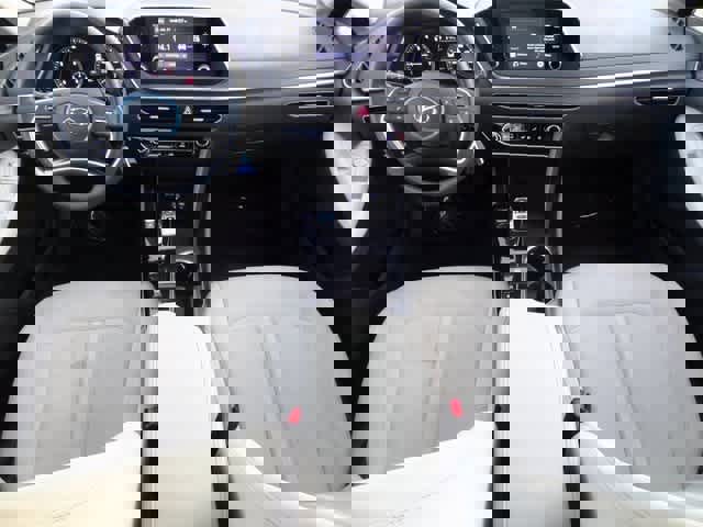 Used 2022 Hyundai Sonata SE image 10