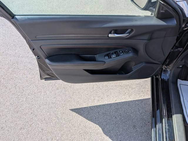 Used 2022 Nissan Altima 2.0 SR FWD image 6