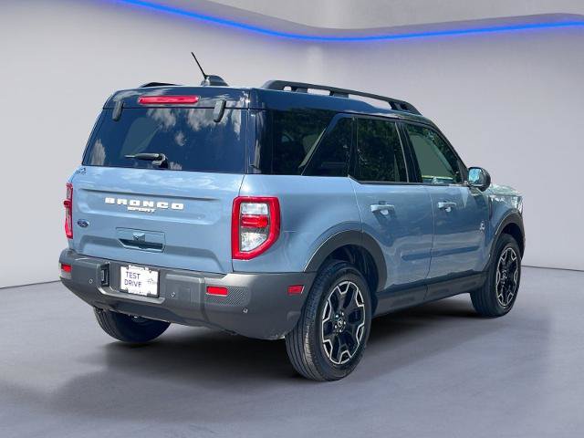 Certified 2025 Ford Bronco Sport Outer Banks w/ Outer Banks Tech Package+ AWD/4WD image 6