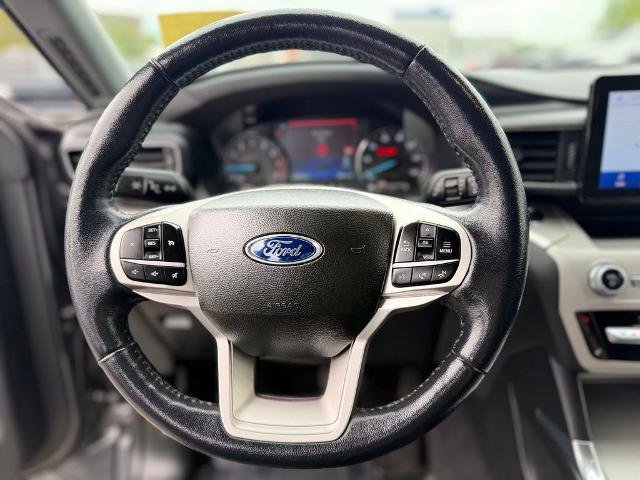 Certified 2022 Ford Explorer XLT w/ Equipment Group 202A AWD/4WD image 14