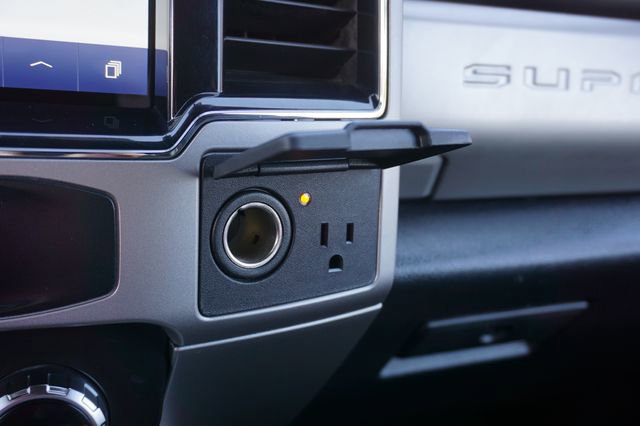 Certified 2022 Ford F250 Lariat w/ Black Appearance Package image 28