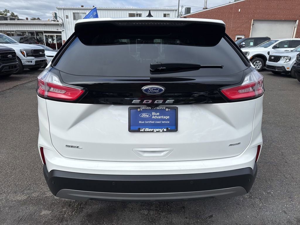 Certified 2024 Ford Edge SEL w/ Convenience Package image 4