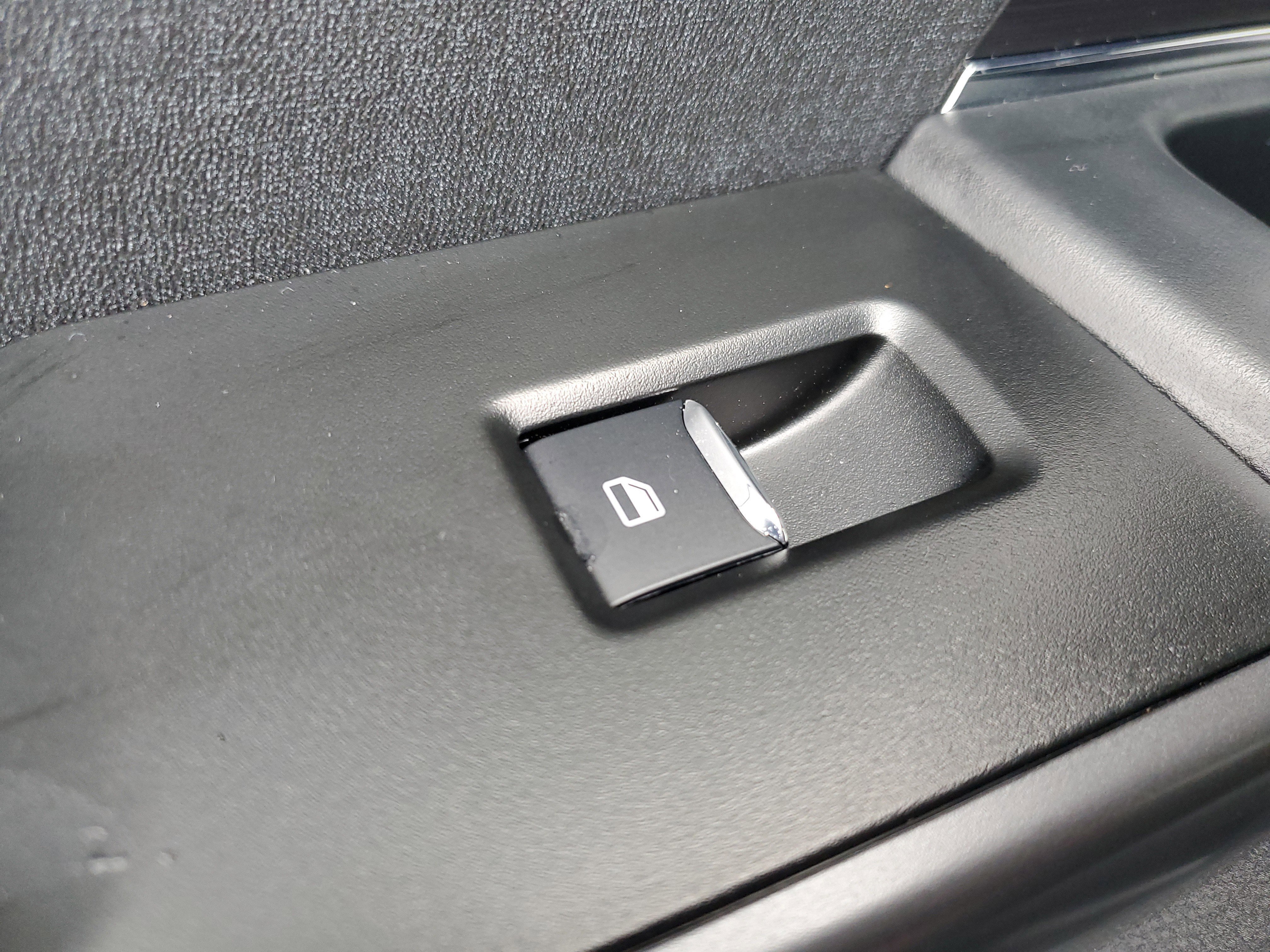 Certified 2025 Ford F150 Lariat w/ Equipment Group 502A High image 14