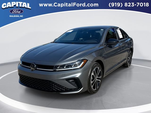 Used 2025 Volkswagen Jetta Sport FWD image 1