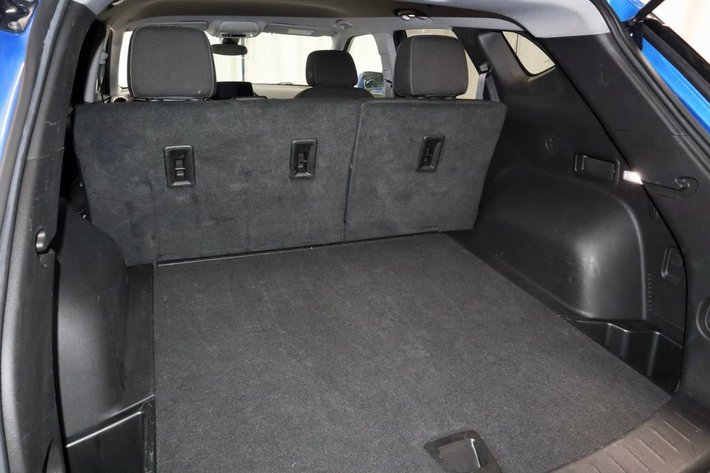 Used 2025 Chevrolet Blazer LT image 17