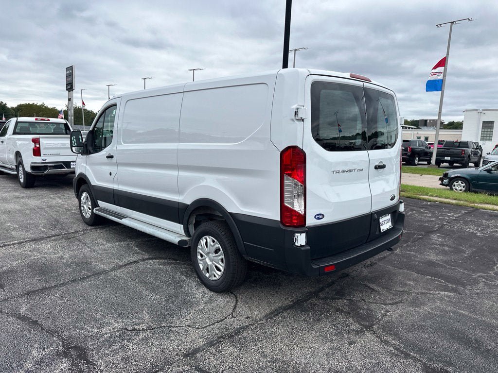 Certified 2025 Ford Transit 250 Low Roof w/ Exterior Upgrade Package RWD image 7