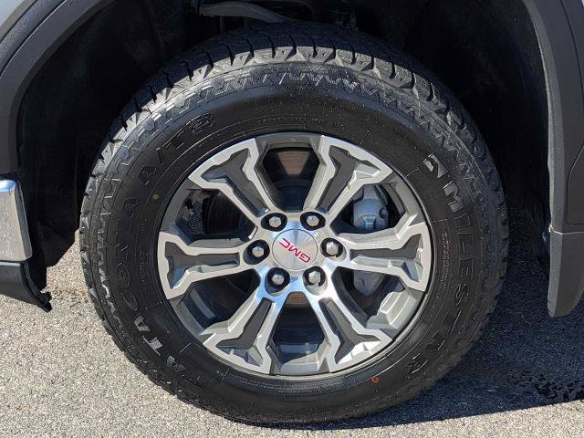 Used 2025 GMC Sierra 1500 SLT AWD/4WD image 12