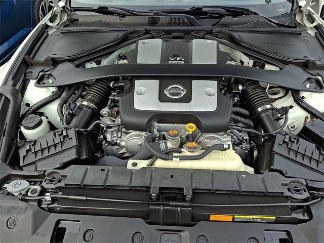 Used 2019 Nissan 370Z Roadster image 27