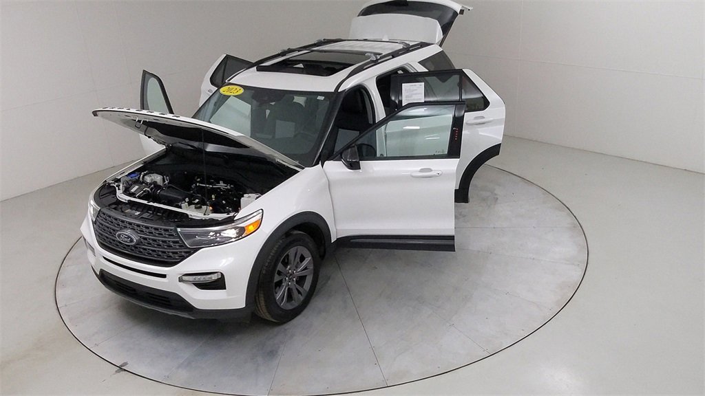 Certified 2023 Ford Explorer XLT w/ Equipment Group 202A image 47