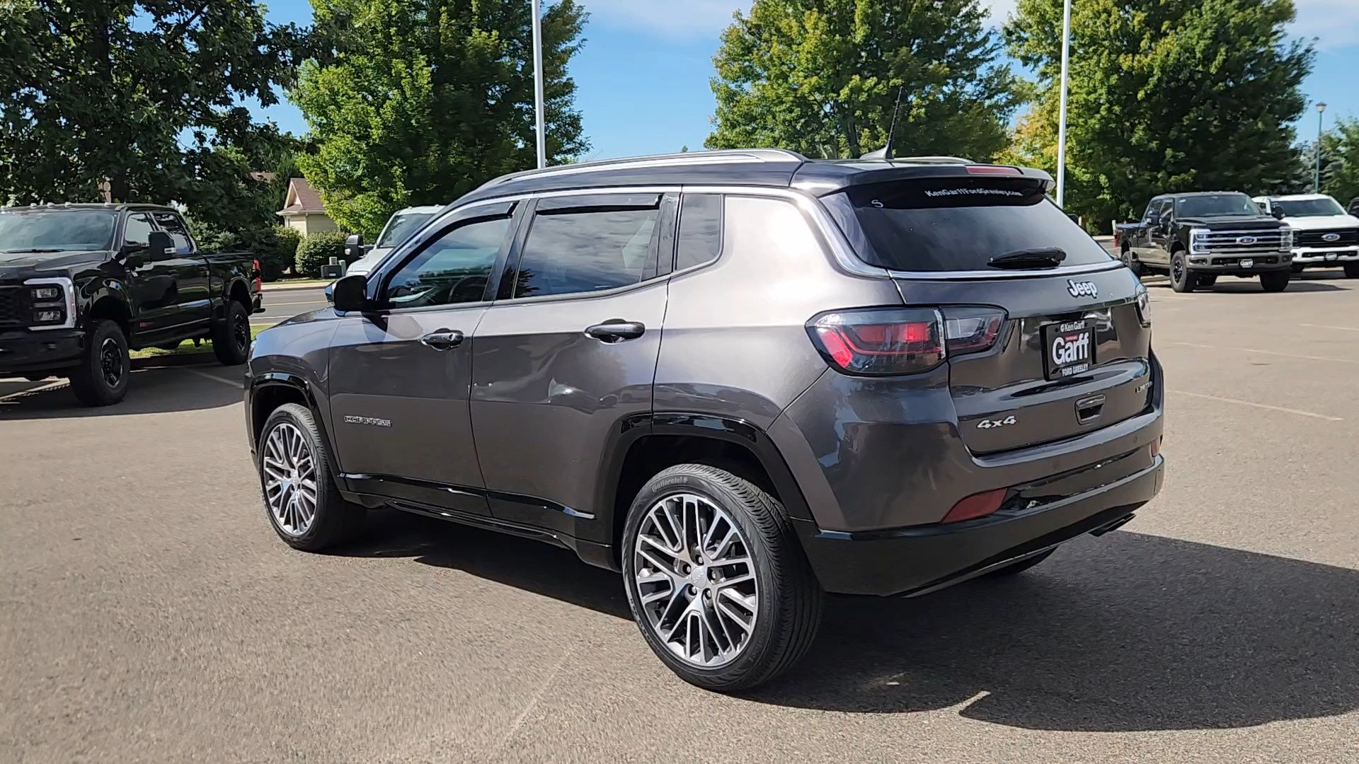Used 2022 Jeep Compass Limited w/ Elite Group AWD/4WD image 20