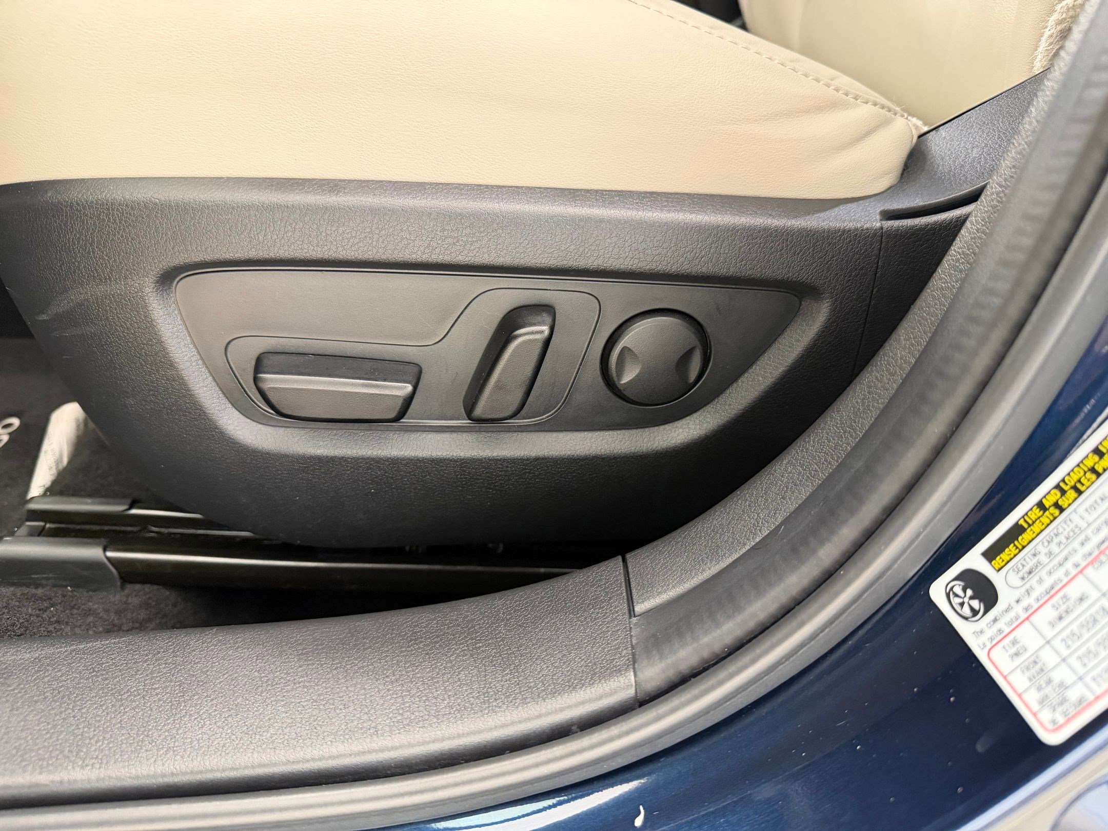 Used 2025 MAZDA CX-30 AWD 2.5 S w/ Preferred Package image 15