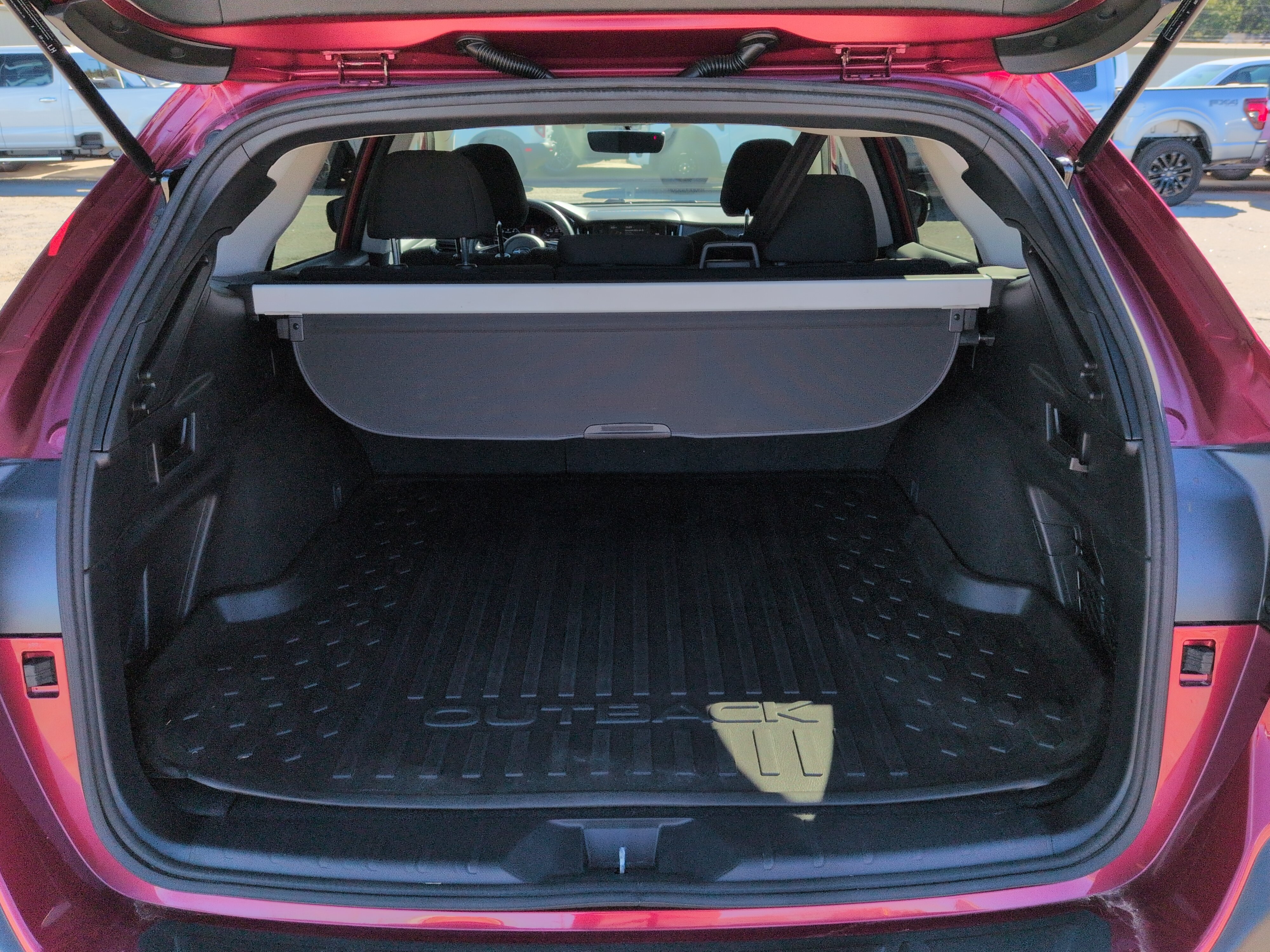 Used 2022 Subaru Outback Premium AWD/4WD image 11