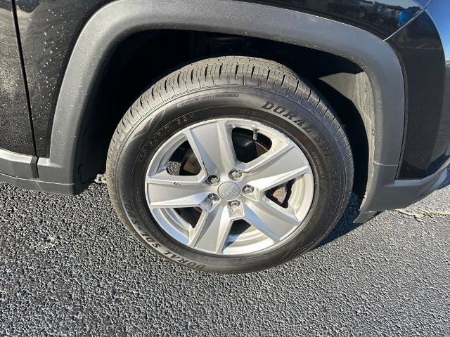 Used 2022 Jeep Compass Latitude image 19