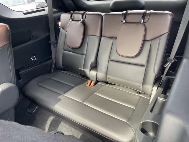 Certified 2023 Ford Explorer Platinum w/ Technology Package AWD/4WD image 21