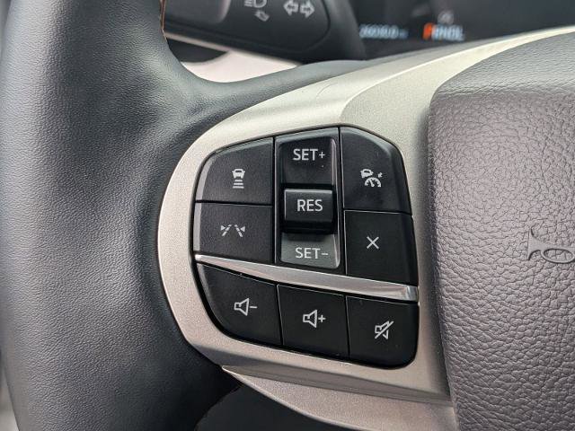 Certified 2025 Ford Explorer Active w/ Active Comfort Package AWD/4WD image 19