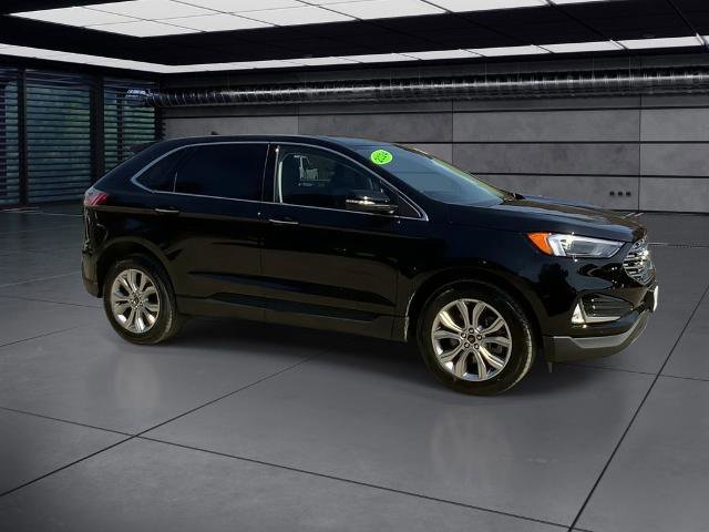 Certified 2024 Ford Edge Titanium image 9