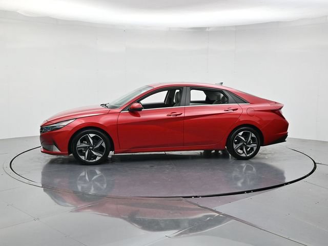Used 2023 Hyundai Elantra Limited FWD image 6