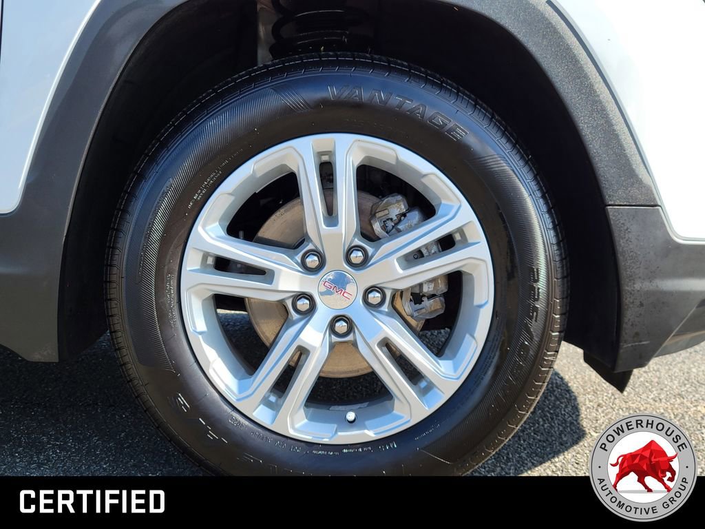 Used 2023 GMC Terrain SLE w/ Driver Convenience Package image 11