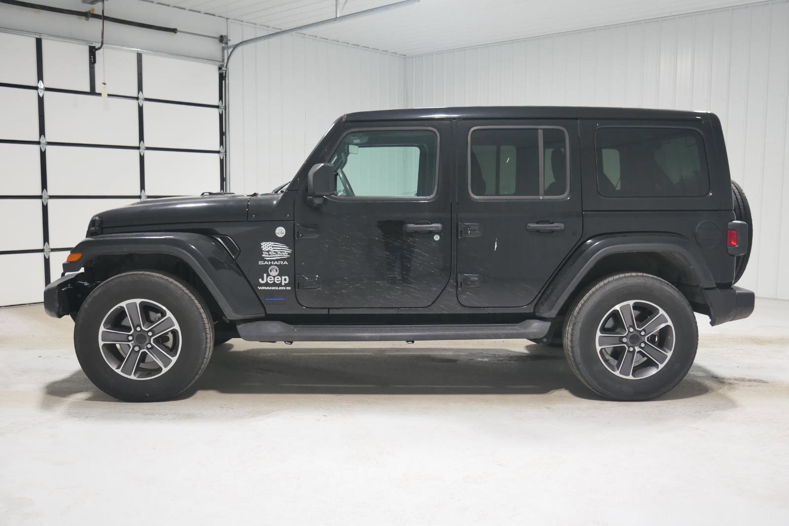 Used 2023 Jeep Wrangler Sahara w/ Cold Weather Group image 2