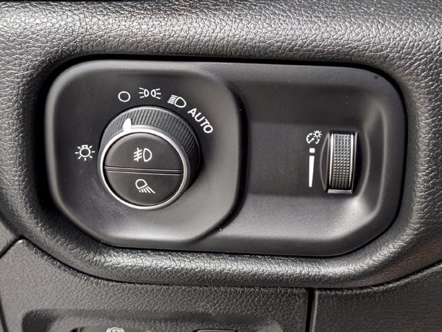 Used 2022 RAM 1500 Lone Star RWD image 10