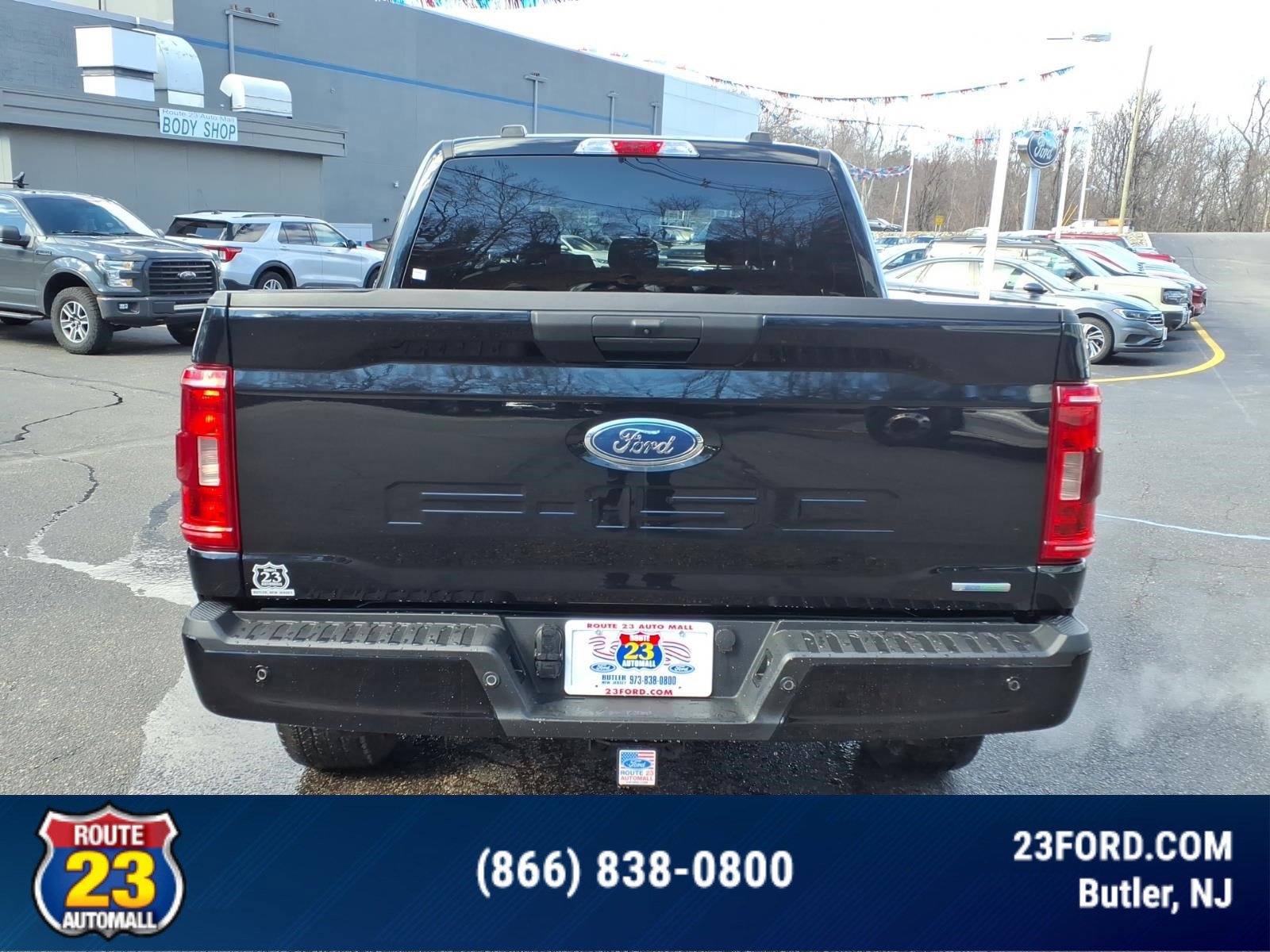 Certified 2022 Ford F150 XL w/ STX Appearance Package AWD/4WD image 4
