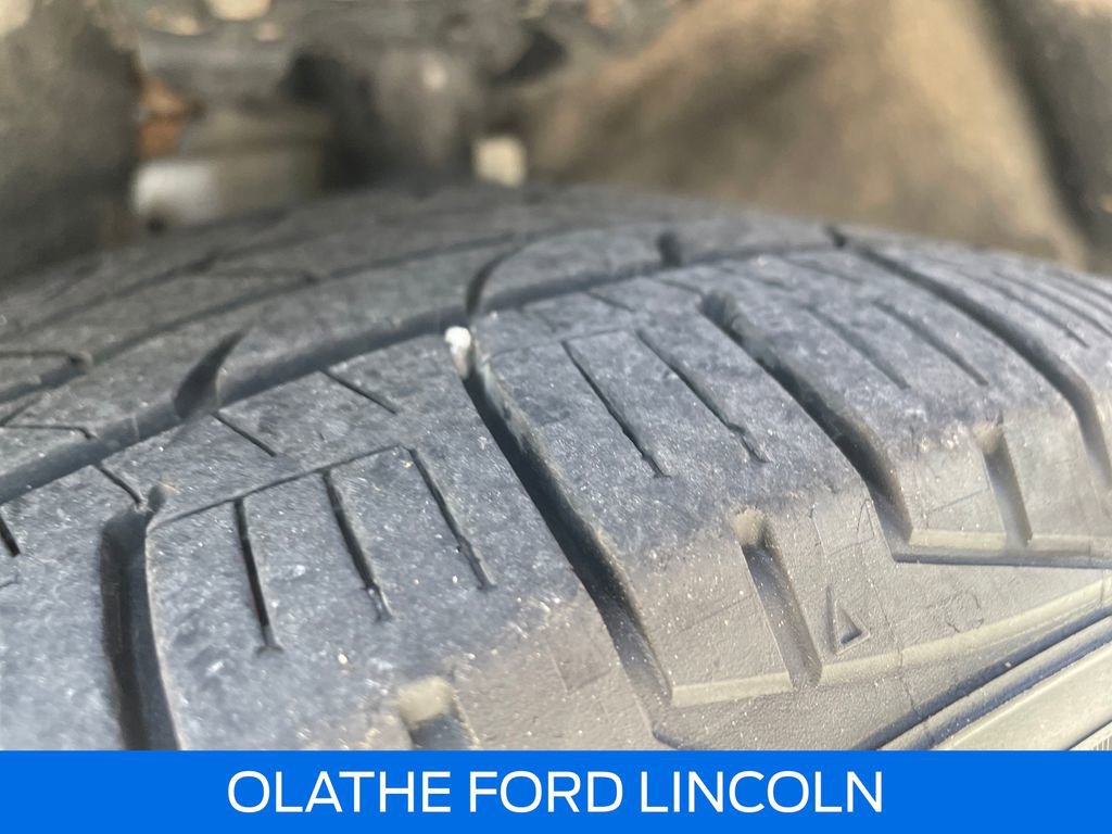 Certified 2021 Ford Transit Connect XL image 27