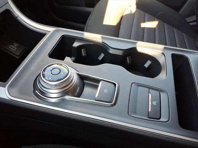 Certified 2024 Ford Edge SE image 13